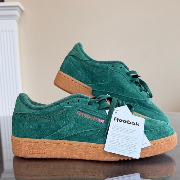 Reebok Club C 85 Emerald Suede Classic Tennis Shoes with Tan Sole. Men’s Size 8